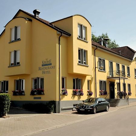Genusshotel Krone & Roadtrips Bei Basel 伊兹林根 外观 照片