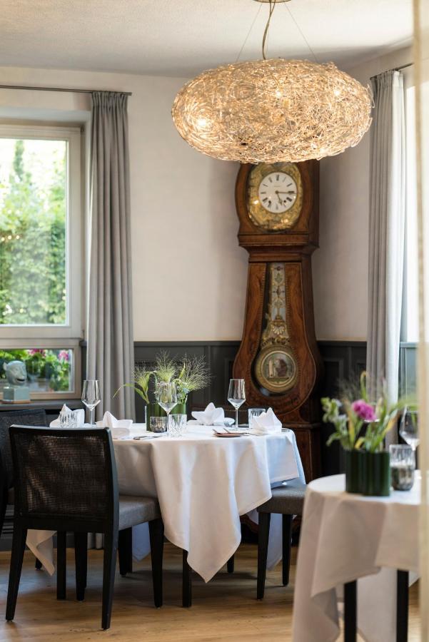 Genusshotel Krone & Roadtrips Bei Basel 伊兹林根 外观 照片