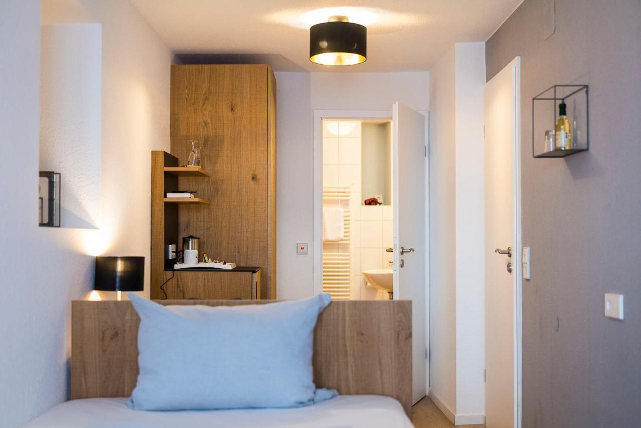 Genusshotel Krone & Roadtrips Bei Basel 伊兹林根 外观 照片