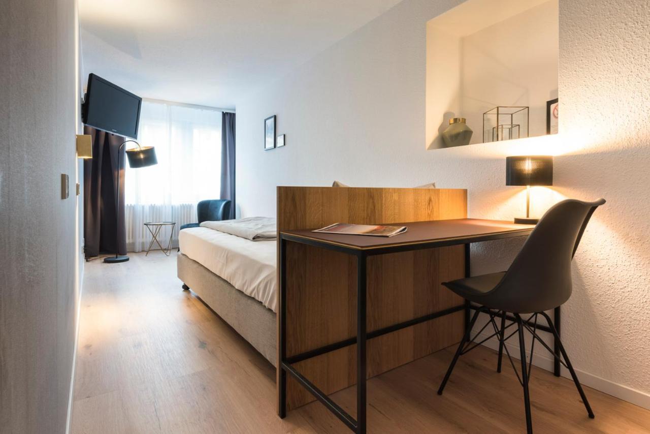 Genusshotel Krone & Roadtrips Bei Basel 伊兹林根 外观 照片