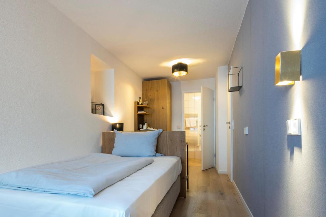 Genusshotel Krone & Roadtrips Bei Basel 伊兹林根 外观 照片