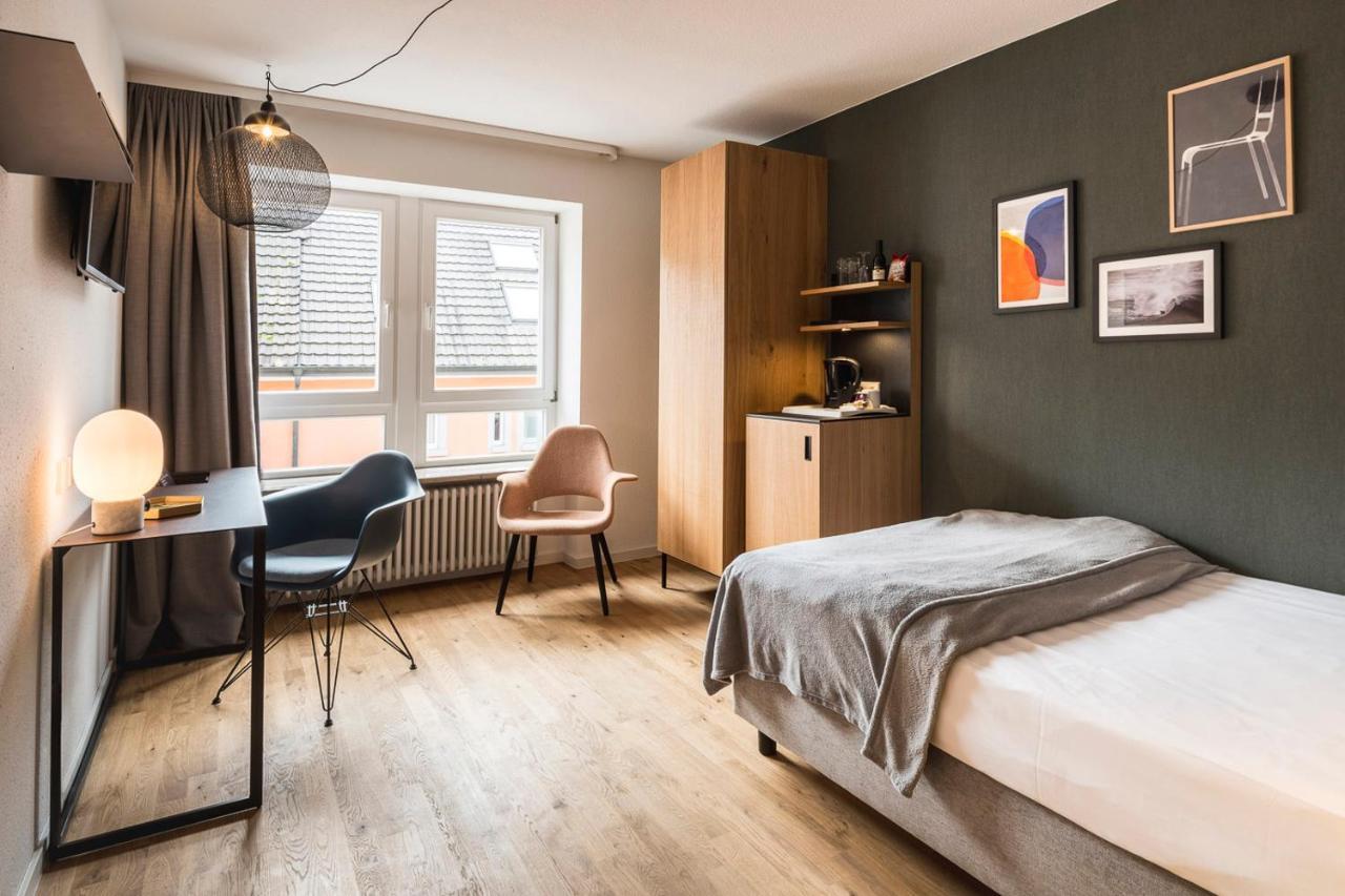 Genusshotel Krone & Roadtrips Bei Basel 伊兹林根 外观 照片